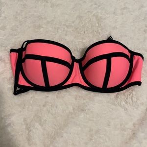 Ardene Women’s Medium Bikini Top